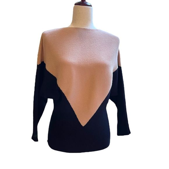 Northern Angel Sweaters - Northern Angel Color Block Black/Tan Geometric Sweater Bat Wing Sleeves Large